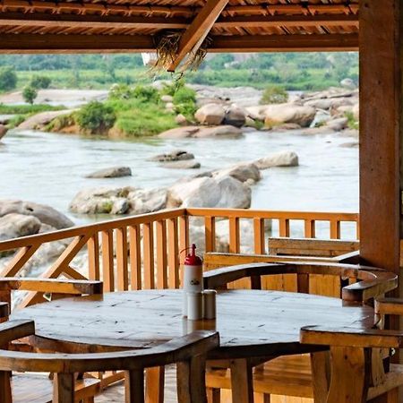 Leo Woods Hampi River View酒店 外观 照片