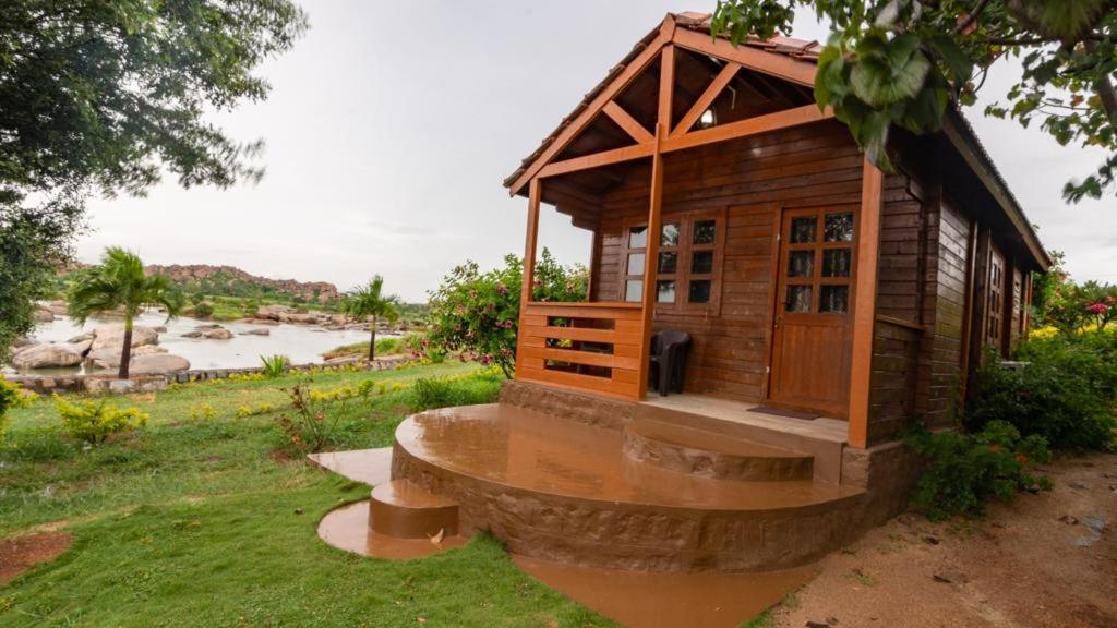 Leo Woods Hampi River View酒店 外观 照片